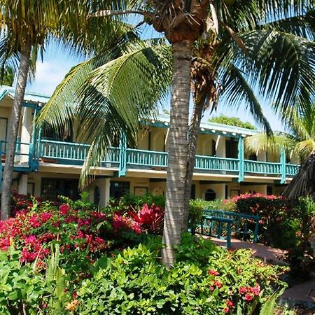 Island Beachcomber Hotel Altona Exterior foto