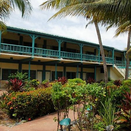 Island Beachcomber Hotel Altona Exterior foto